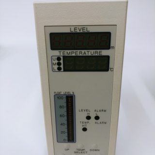 Level/Temperature & Float Indicator with High Low alarm